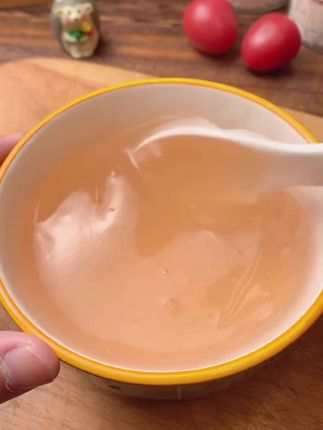 吃过一次就爱上了,真的太好喝吃!就是这个洪湖正宗纯藕粉,吃起来很方便,只需要开水冲泡就可以吃了。营养又健康,老人小孩都可以放心吃#藕粉 #洪湖藕粉 #冲泡即食 #营养健康