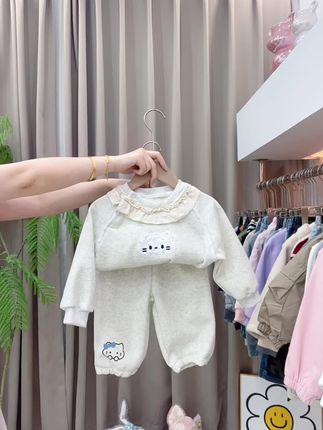 #高品质童装 #谁穿谁好看系列 #源头实力厂家 #好看的衣服都在这里 #生女儿就要这样穿