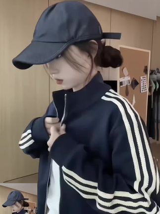 #简约穿搭 #今日穿搭分享 #春秋穿搭#高级感穿搭 #百搭外套