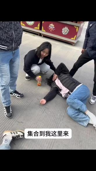 不是亲兄弟 但胜似亲兄弟没有任何血缘关系 却愿意为了我们把命搭上 就以为一些事故 我们都被关进去 外面有说我们好话的 也有说我们坏话的 我们却什么也不管 你们说过:“要活出自己喜欢的样子”可是 我喜欢的就是每天和你们开开心心的 互相打闹虽然偶尔会有争吵 但是过会还是会和好如初 你们进去后 我天天都在想你们什么时候会出来 我真的真的很想你们 你们是我最亲的人 我很喜欢你们 你们也很看好我 我希望你们早点出来 我会等你们回来的 娘热一直有一个神话:旦增集团 @财 @戒酒的李白 @阿龙🐉 @滅🌊 @七将军@方天画🌊 @浩瀚📿 @寸头哥 @570、 @九 指 英 雄、 @东哥⚜️