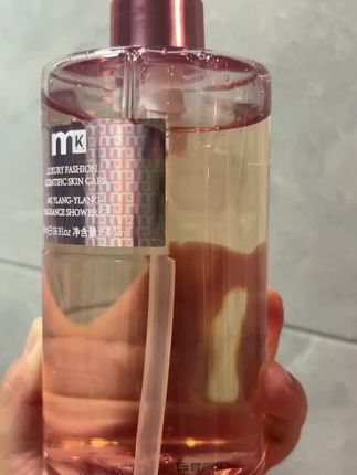 持久留香,保湿沐浴露,老公喜欢!#沐浴露推荐 #香水沐浴露