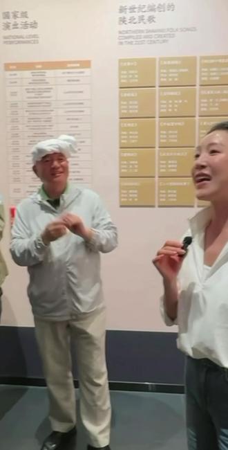 东方甄选看世界大牌云集!看到企业家,作家,经济学家另一面 #东方甄选看世界#榆林