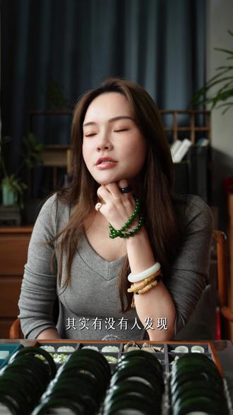 你的青海料戴久了发灰?真相其实很简单! #和田玉 #青海料 #和田玉知识分享 #新疆料 #白玉