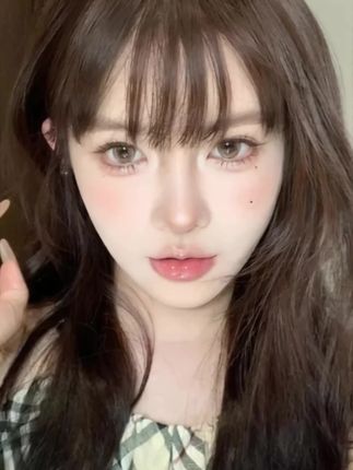 谁懂啊,这个小东西真的拯救了我的大鼻子#鼻翼缩小 #拯救塌鼻梁 #如何让鼻子更精致立体 #谁还没学会这个修容大法 #在抖音入手的好东西
