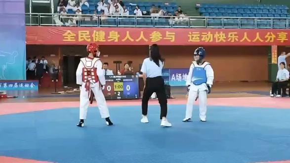 知道冠军教练的冠字是怎么来的吗!
——市运会#跆拳道比赛