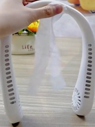 挂脖风扇无叶户外便携超长续航柔风静音USB充电降温神器懒人风扇 #便携风扇 #超长续航 #静音降温