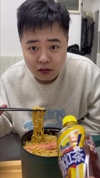 以后能带我一起玩儿么#搞笑 #万万没想到 #上流社会 #内容过于真实 #精神状态belike