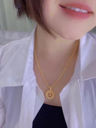 听说今年双春年一定要戴的平安扣项链,寓意平安顺遂,幸福一生 #项链 #平安扣项链 #爱的礼物 #戴出了高级感#女人喜欢的饰品