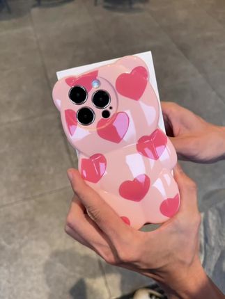 这也太好看了吧!多个爱心小熊手机壳📱 #爱了爱了 #这手机壳真的长在我的心头上了 #苹果手机壳 #手机壳高级质感
