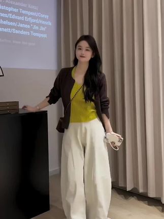#韩系穿搭 #简约穿搭 #梨形身材穿搭 #慵懒风穿搭 #温柔穿搭