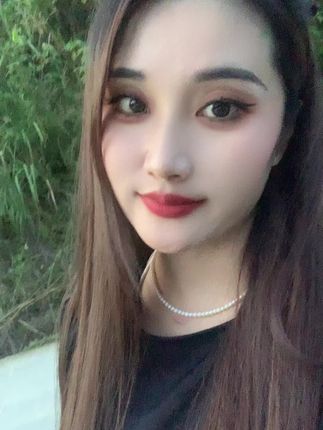 骨子里有坚强,言语中有教养,交往中有包容,心底有善良。生命中每场风雨,都会让你变得强大#云县#情感文案