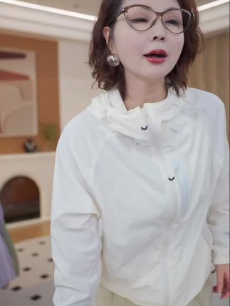 25638夏季防晒衣冰丝速干单衣男女户外运动时尚显瘦洋气潮皮肤衣#时尚#爆款#防晒衣