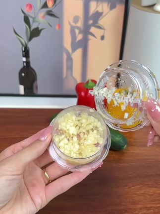 按压捻蒜盒家用压蒜器蒜泥器蒜蓉器捻蒜盒搅蒜器#捻蒜盒 #按压捻蒜盒 #厨房好物 #好物推荐🔥 #好东西一起分享