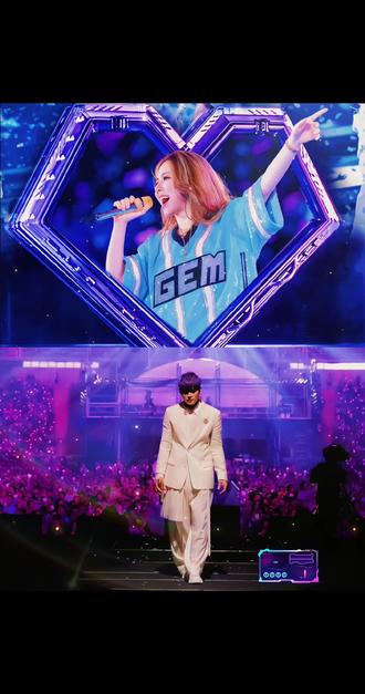 #周杰伦说网友二创很有趣
当#邓紫棋 《透明》衔接周杰伦#周杰伦爱琴海
#演唱会live碎片