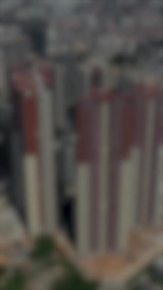 从9月份的建筑行业稳增长工作方案,到生态环境部明确21种项目包含水泥厂矿粉站不再需要环评。政策交叉迭代,为传统建材企业确定好转型发展路线。固废基胶凝材料,作为免烧、绿色、低碳的新建材,成为水泥厂、矿粉厂布局新赛道的关键产品。#矿粉厂 #水泥厂 #绿色建材 #最新政策