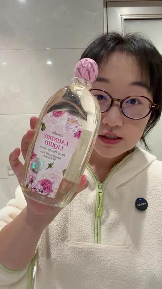 没有比它更好用的内衣洗了,去血渍和蛋白污渍超级强,稍微泡泡,一搓就掉,不伤手,独特的泰式香氛好好闻#内衣洗衣液 #芝芙莲内衣洗衣液 #洗护好物 #洗内裤 #持久留香