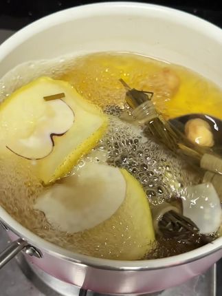 孩子零食不离手,内🔥热躁大,睡觉翻来翻去 踢被子,小👄臭哄哄脾气还大,爸爸妈妈们可以多安排这个汤#育儿经验分享#儿童汤谱#宝妈分享#为你煲汤