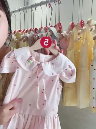 可露丽穿搭原创2025女童夏季飞飞袖爱心背心花苞裙宝宝时髦裙子#这也太好看了 #连衣裙#裙子