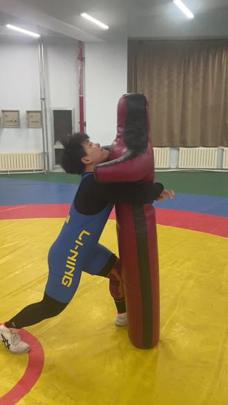 自由式摔跤过胸训练#自由式摔跤 #柔道 #上海#呼市#蒙古搏克