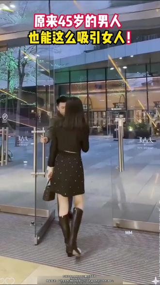 拥有干净细腻的好皮肤比精致的五官更重要!不要被脏脏的皮肤影响了颜值~#左颜右色 #洗面奶 #护肤 #清洁