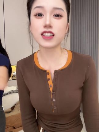 2025秋款撞色假两件独特别致内搭打底衫女辣妹上衣百搭T桖7123#百搭上衣 #女装穿搭 #显瘦遮肉 #打底衫 #百搭上衣