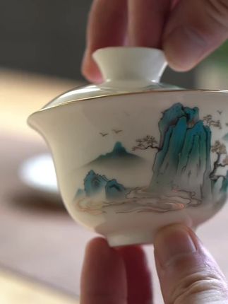 #茶具好物推荐 #盖碗泡茶 #器物之美 #召唤茶友 #羊脂玉