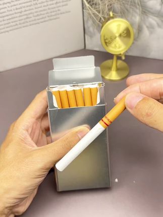 这一款铝合金粗支烟盒 粗支20支装 软硬包通用 #向合烟盒 #粗支铝合金烟盒保护盒 #烟盒 #男士便携烟盒 #铝合金烟盒