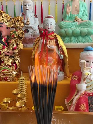增财日,安排上金银财宝,喜欢进财的亲人们,统统接收