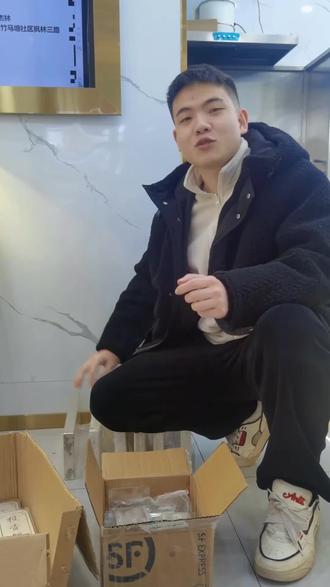 白银回调?上车机会,没来的及上车的老铁,随时和咱们沟通#白银#银条#银板料