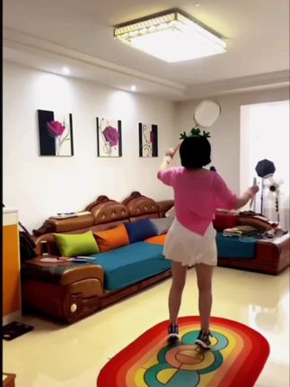 运动的意义是什么……运动不止为了减肥,最大的好处就是防止焦虑,释放压力,让你有能量去抵抗自身的困难。让你变得自律平和,让你在浮躁的生活中找回自己。#居家健身有新招 #燃脂爆汗 #健康生活 #运动使我快乐