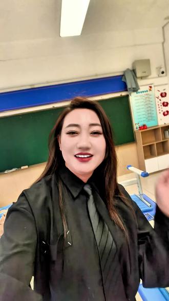 生活再匆忙,也要留一份天真给自己|板报收官,童心未泯✨#开学前的精神状态 #黑板报