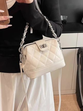 小香风菱格链条贝壳包,2025新款韩版高级感时尚单肩包,简约女包#贝壳包包#单肩包小香风斜挎包 #时尚美包 #百搭包包