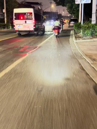 🥺成年人的生活呀,哪有什么容易二字~ 💪每天都在和工作“打架”,跟生活“掰手腕”🤼 家庭琐事像小怪兽,追着咱跑👻 但咱还是超勇敢,一路往前冲!💖   #成人不易 #努力生活 #可爱奋斗 #坚持前行