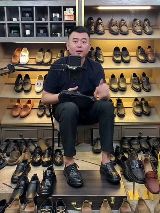男士商务休闲皮鞋真皮头层牛皮纯牛皮#秋款穿搭 #商务休闲皮鞋 #头层牛皮男鞋 #正装皮鞋 #百搭鞋子