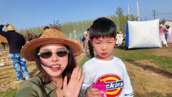 这个巨好玩儿的鹭米亲子农场详细介绍版vlog请查收!!! 推荐给每一个有娃家庭的宝藏露营地!!#人间4月皆是美好#西安遛娃好去处#鹭米亲子农场#鹭米风筝节#捉鱼捉蟹