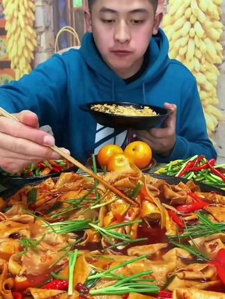5斤的东北豆皮,最喜欢涮火锅,炒菜凉拌也不错 #东北豆皮 #豆制品 #妈呀太香了 #超便宜超划算 #厂家直发品质保证 @DOU+小助手