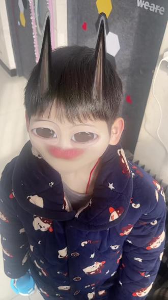 我的抖音发着发着好像快要“倒闭了”🥲
抖音粑粑把我当小三似的 见不得光 不推我🤣🤣#dou上热门 #真实分享生活计划#创作灵感#抖粑粑我要上热门