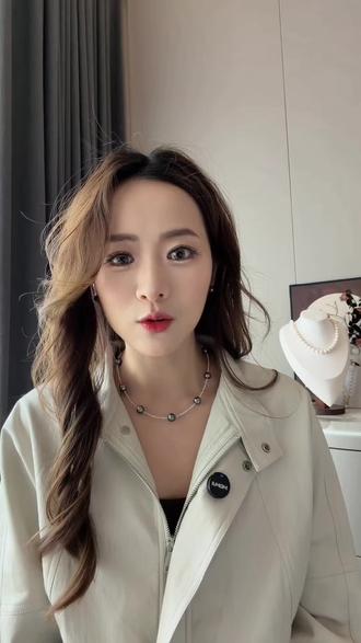 真科研证书全解析|买珍珠前一定要看懂
很多人买珍珠,第一句话就是:有没有真科研证书?
但真正把证书看懂的人,其实不多。
今天我用一条视频,带你从头到尾看明白。#珍珠#珍珠科普#真科研 #证书#MING高级珠宝