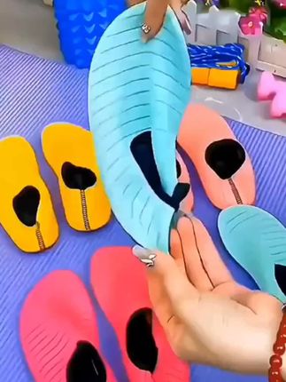 自从买了这个瑜伽训练鞋,在家练瑜伽再也不怕吵到楼下了,鞋子柔软舒适透气,防滑耐磨#瑜伽鞋 #瑜伽鞋室内健身鞋 #瑜伽鞋袜 #瑜伽鞋袜 #好物推荐