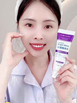 我自己用了快2周,被这支变色牙膏有的效果说 服了!#美白牙膏#色修牙膏#浪漫高手#无限回购的宝藏单品