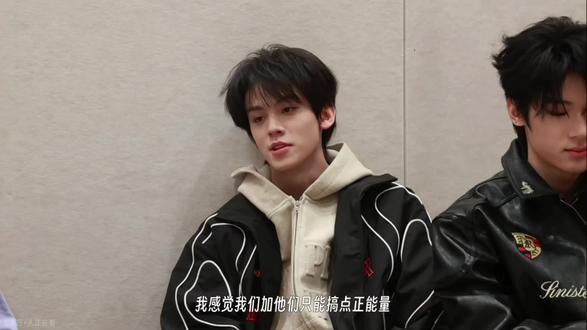 “因为我在他那个年纪就可以” 这就是底气(不拉踩仅感慨)#小三楼 #左航