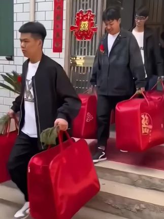 婚礼结婚被子喜被收纳袋 婚被袋子四件套包装袋 婚庆大红色装被子袋#备婚好物分享 #喜庆好看还实用 #被子收纳包 #喜结良缘 #喜庆用品 @DOU+小助手