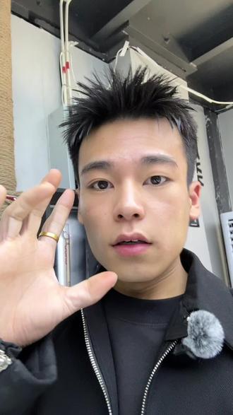 2月8日-2.25放假期间 2.26正式营业啊兄弟们 期间都预约#曹妃甸美发店推荐 #男士发型设计 #曹妃甸烫发