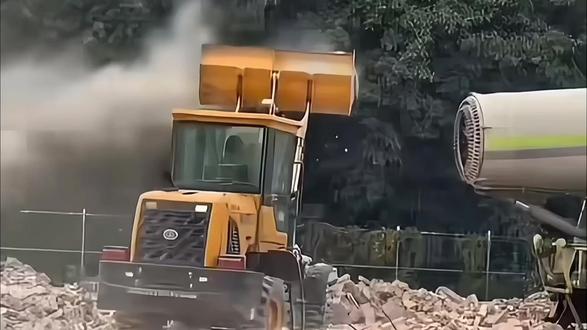 人造沙尘暴!!!人心到底能有多坏,肠子到底能有多花?#社会 #社会百态 #广州 #广州沙尘暴