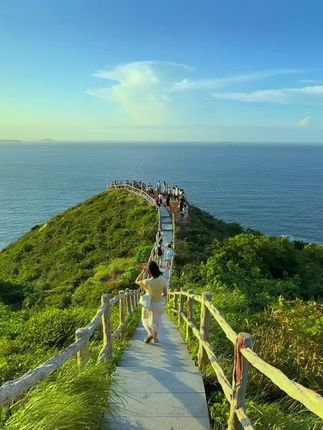 我逢人就说我想去深圳 但我想的从来不是深圳.#深圳天文台 #治愈系风景 #机位天才已就位