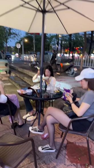 #苹果 #遥遥领先 #穿出长腿美感 #靓女多次支持 #vlog日常