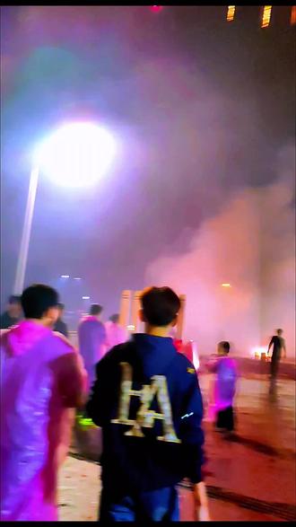 家乡闹元宵,学校没放假,谁懂啊😜#人山人海太热闹了