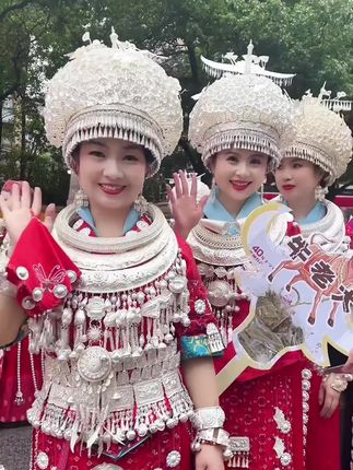 多彩贵州,醉美黔东南州,苗乡侗寨等你来!#多彩贵州 #醉美黔东南州 #苗族文化 #苗族文化传播者