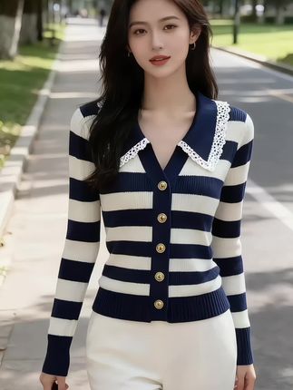#针织衫 #条纹针织衫 #慵懒风穿搭 #百搭上衣 #长袖上衣女