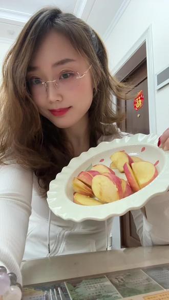 #辟谷 #减脂餐 一天不吃,不但不饿,精力充沛,状态绝佳😄✌️全民都可以试试辟谷❗️#上热搜 #内容太过真实 #日常分享